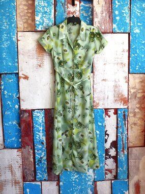 Women's Joni Blair Floral Dress Lace Collared Front Button Closure NO SIZE Green